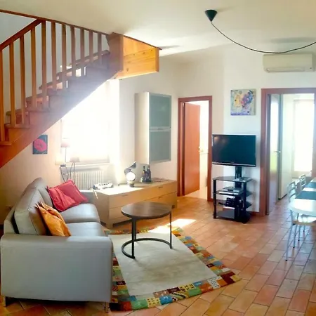 Casa Chiare - Immobiliare Azzurra